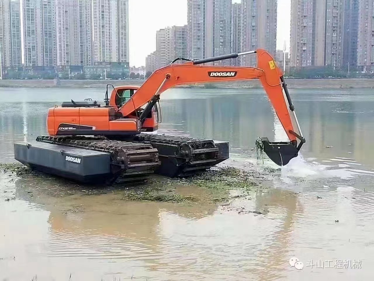 湖南日立挖掘机电脑板招标公告(图1)